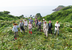 写真：粟島の人々